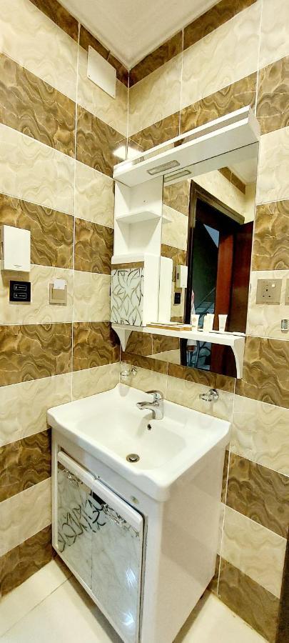 Address Sharurah Hotel Luaran gambar