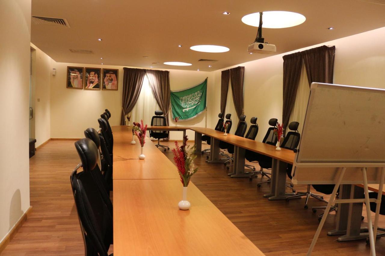 Address Sharurah Hotel Luaran gambar